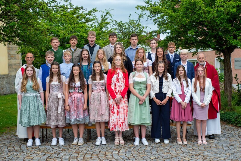 Firmlinge 2025 Neukirchen am Walde