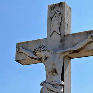 Friedhof und Aufbahrungshalle
